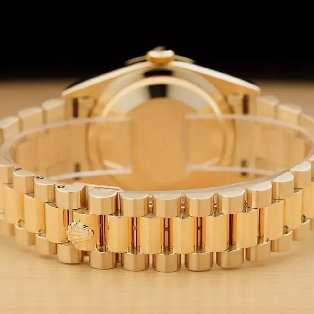 ROLEX MENS DAY-DATE FACTORY DIAMOND DIAL 18K GOLD PRESIDENT WATCH